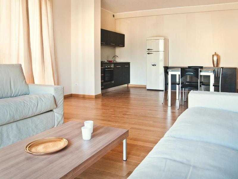 Studio Apartment By Eureka Катанія Екстер'єр фото